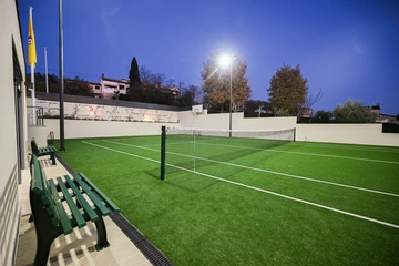 4-Bedroom Villa in Vižinada (Sleeps 8)