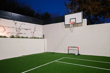 4-Bedroom Villa in Vižinada (Sleeps 8)