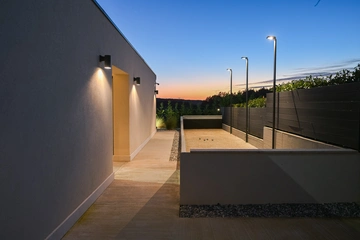 4-Bedroom Villa in Vižinada (Sleeps 8)