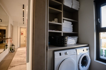 4-Bedroom Villa in Vižinada (Sleeps 8)