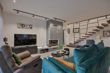 4-Bedroom Villa in Vižinada (Sleeps 8)