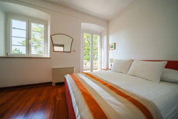 4-Bedroom Villa with Private Heated Pool in Čilipi