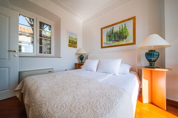 4-Bedroom Villa with Private Heated Pool in Čilipi