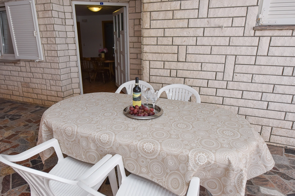 Two-Bedroom Apartment in Novalja for Up to 6