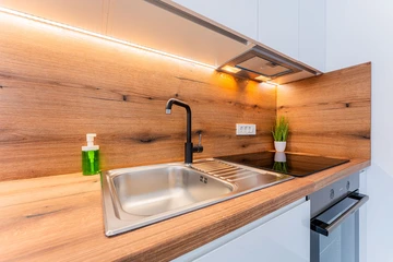 Newly renovated 2-bedroom apartment in Velika Mlaka