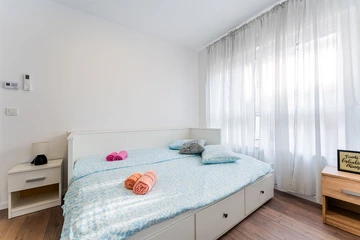 Newly renovated 2-bedroom apartment in Velika Mlaka