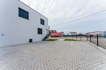 Newly renovated 2-bedroom apartment in Velika Mlaka