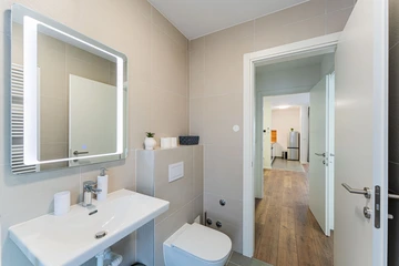 Velika Mlaka 2-Bedroom Apartment for 6 Guests