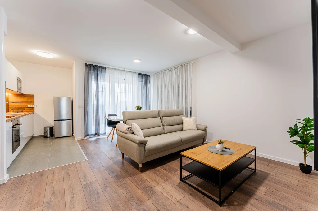 Renovated 2-Bedroom Apartment in Velika Mlaka