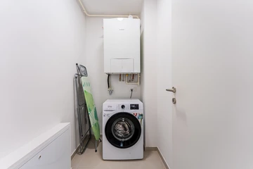 Renovated 2-Bedroom Apartment in Velika Mlaka