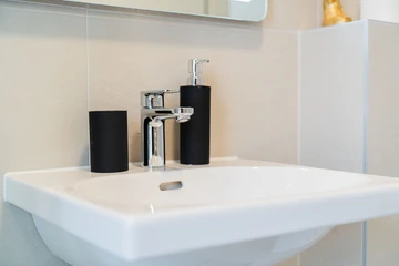 Renovated 2-Bedroom Apartment in Velika Mlaka