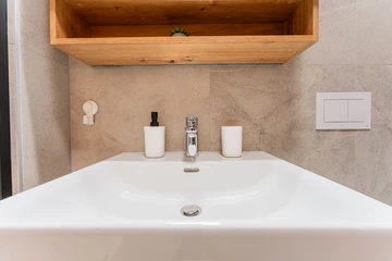 Zagreb 1-Bedroom Apartment for 2 Guests