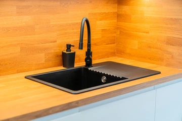 Zagreb 1-Bedroom Apartment for 2 Guests