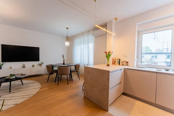 Newly Renovated 1-Bedroom Apartment for 3 in Zagreb