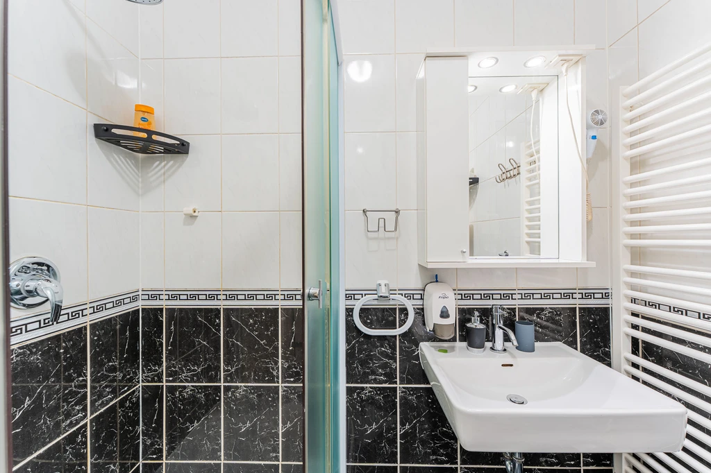 1-Bedroom Apartment in Zagreb for Up to 3