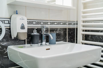 1-Bedroom Apartment in Zagreb for Up to 3