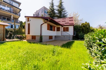 Zagreb 1-Bedroom Apartment for 2 Guests