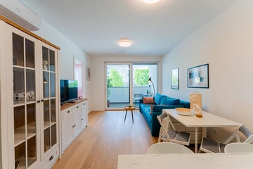 Quiet 1-Bedroom Apartment in Zagreb (Sleeps 4)