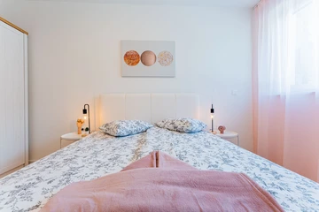 Quiet 1-Bedroom Apartment in Zagreb (Sleeps 4)