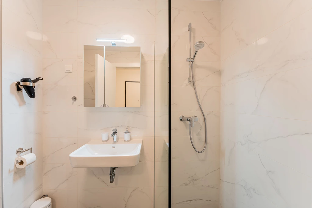 Quiet 1-Bedroom Apartment in Zagreb (Sleeps 4)