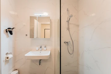 Quiet 1-Bedroom Apartment in Zagreb (Sleeps 4)