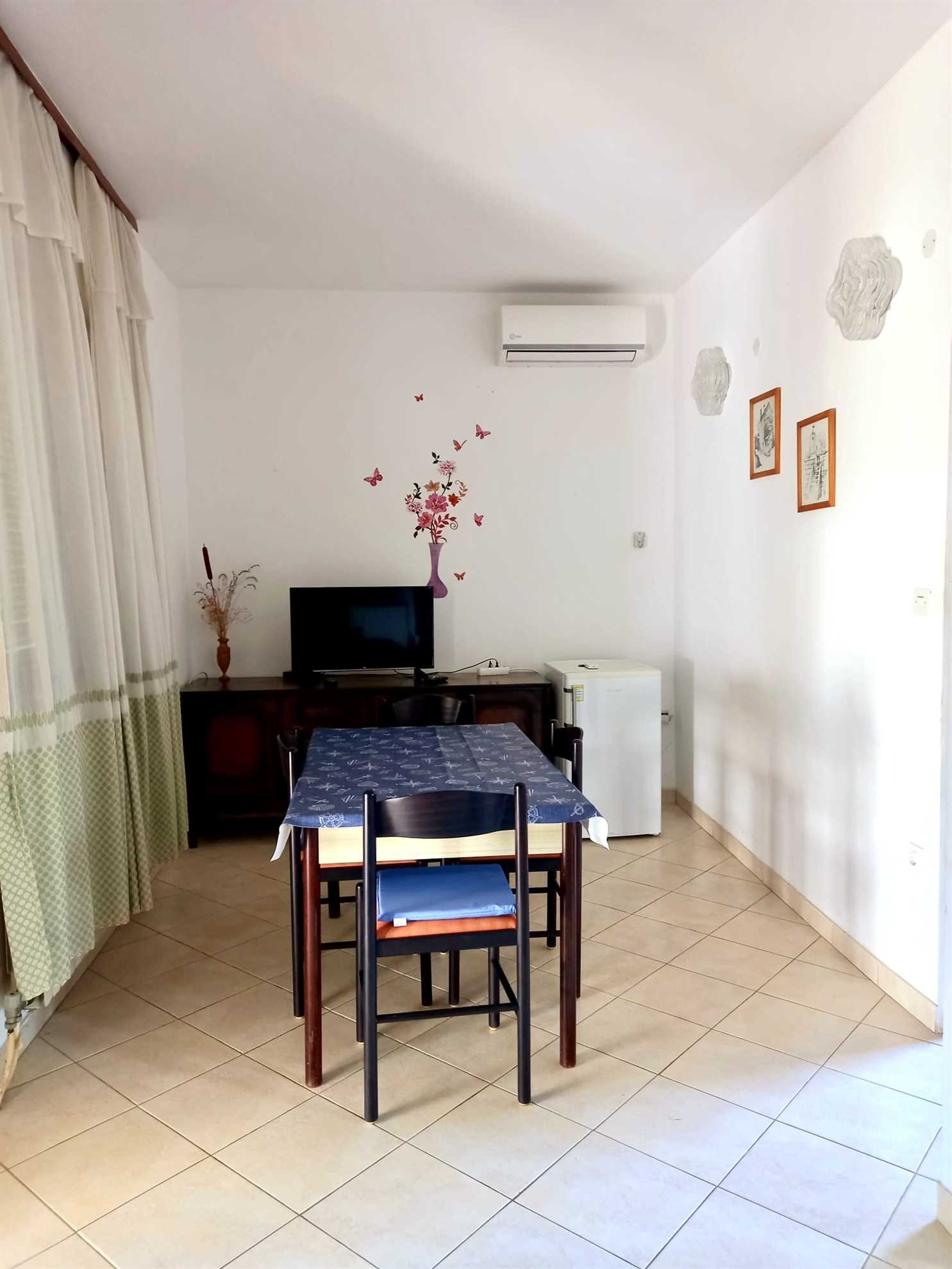 Apartment Tea 2 close to the beach and city center