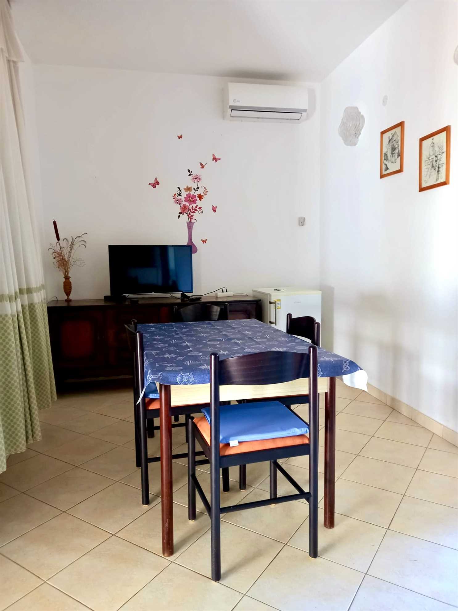 Apartment Tea 2 close to the beach and city center