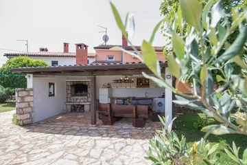 Umag 2-Bedroom Villa for up to 6 Guests