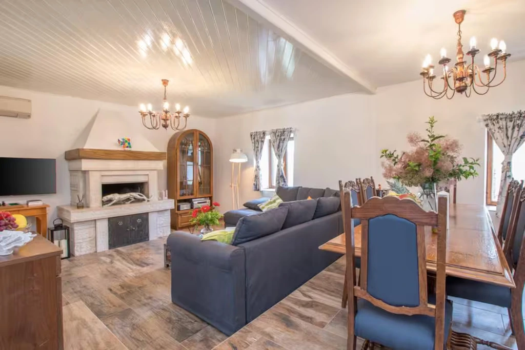 Umag 2-Bedroom Villa for up to 6 Guests