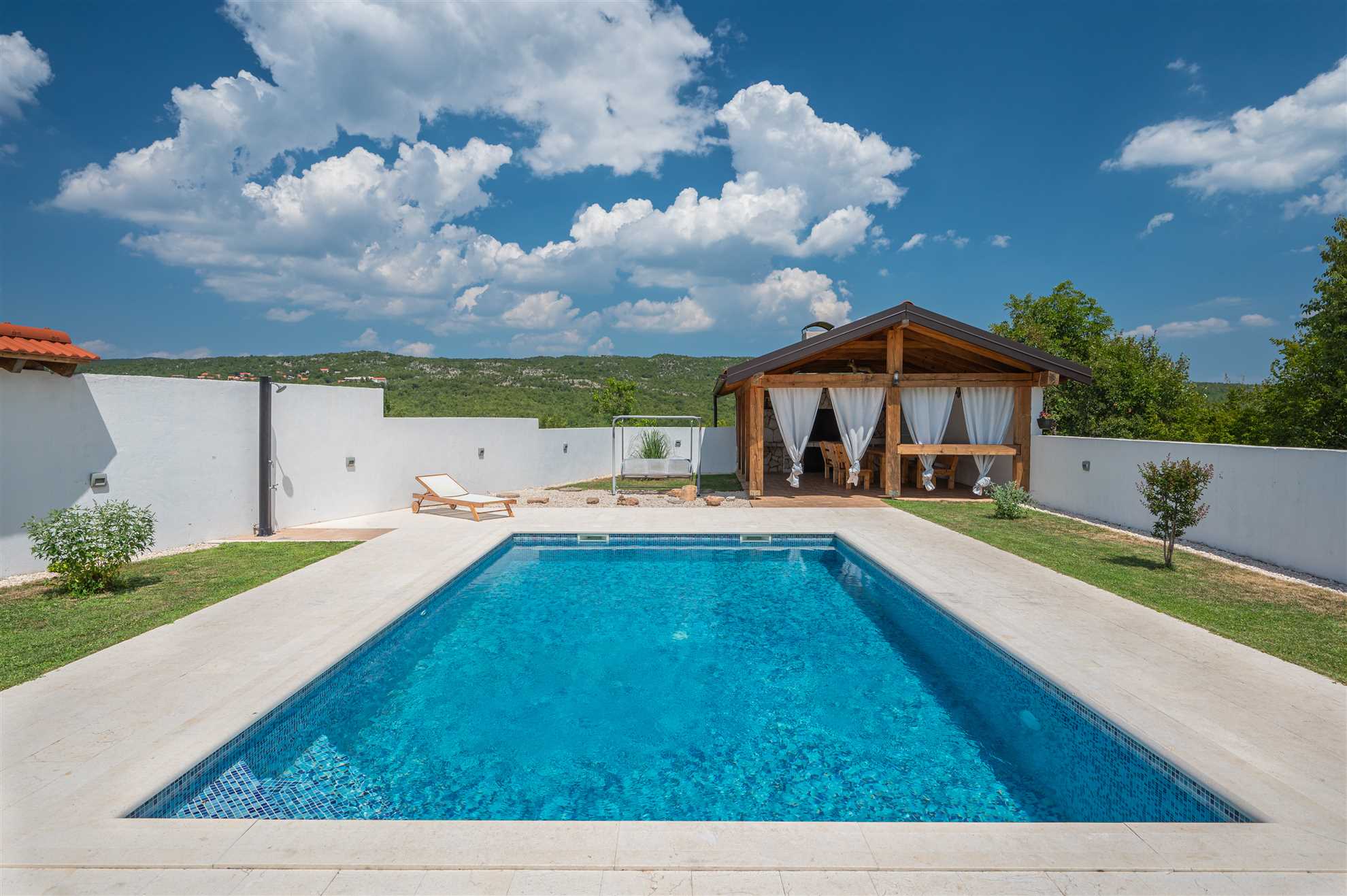 Traditional Comfort Casa Natura with 36m2 Pool