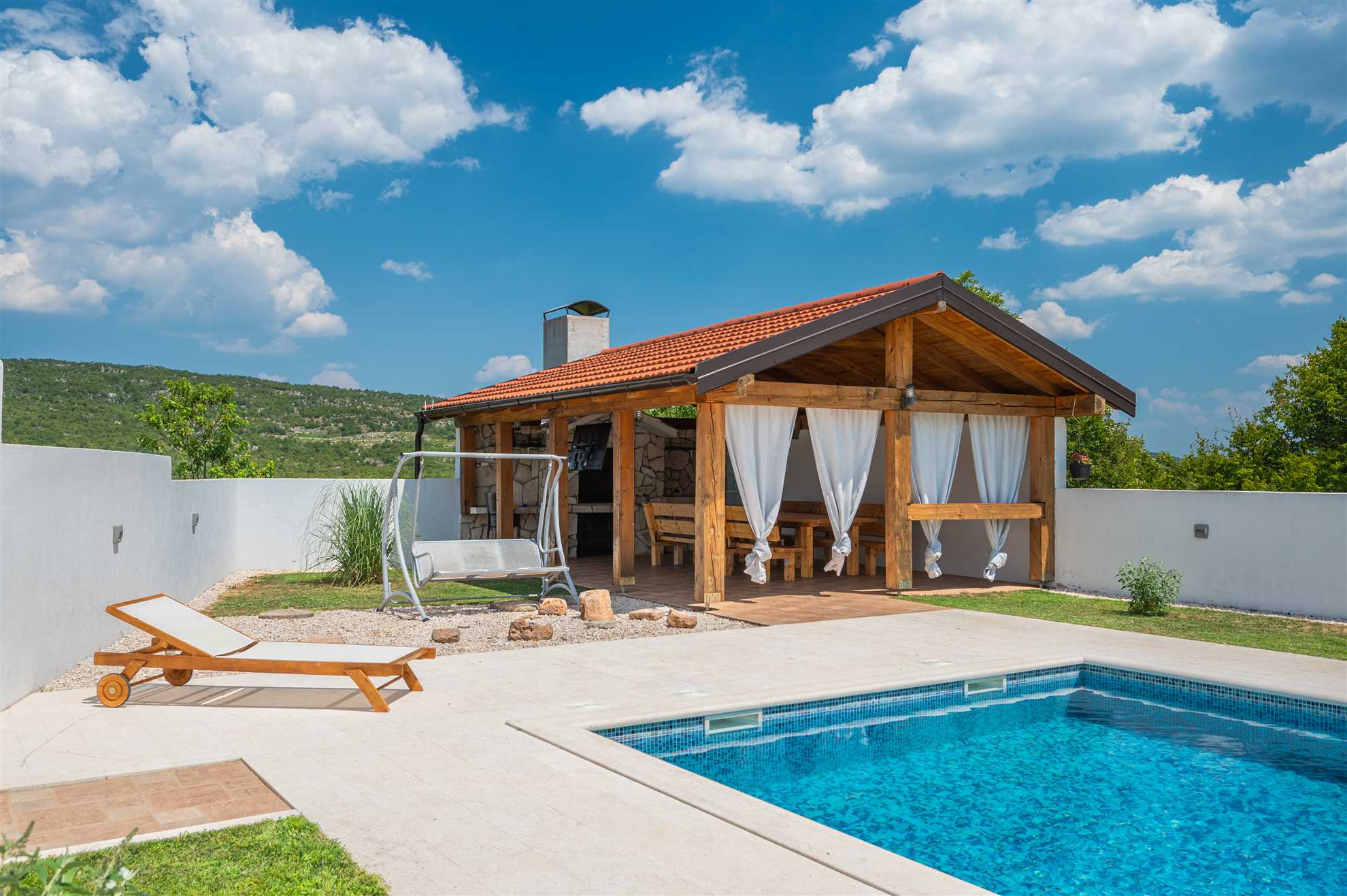 Traditional Comfort Casa Natura with 36m2 Pool