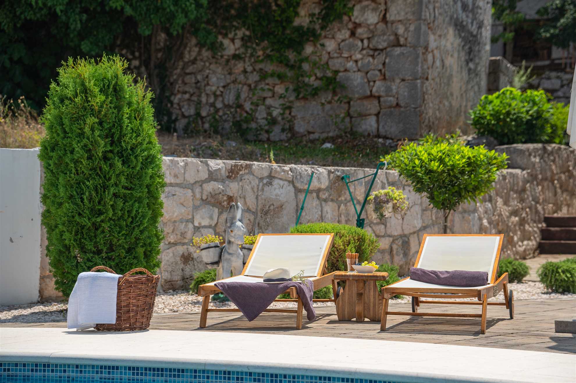 Traditional Comfort Casa Natura with 36m2 Pool