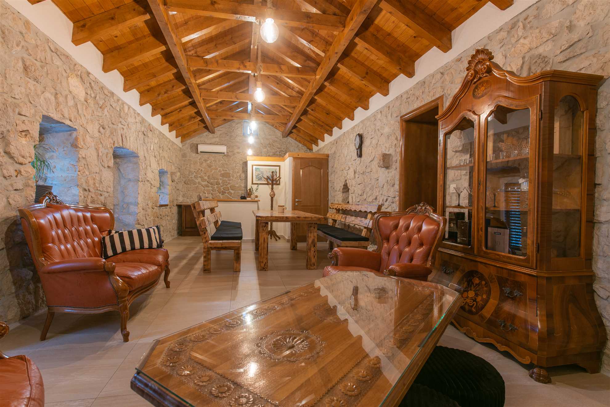 Traditional Comfort Casa Natura with 36m2 Pool