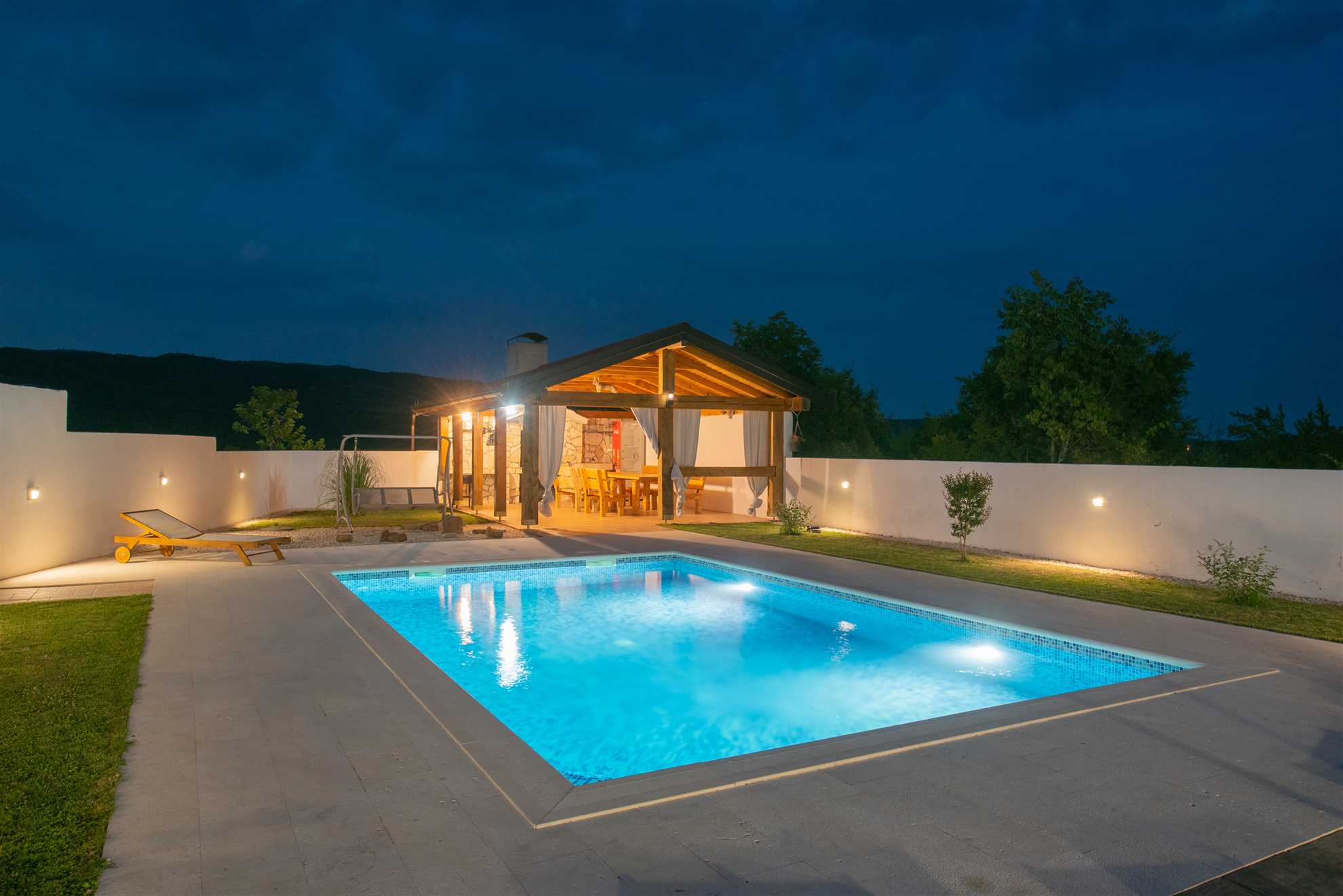 Traditional Comfort Casa Natura with 36m2 Pool