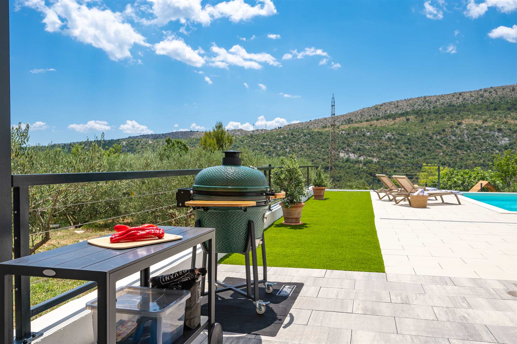 New! Villa Nacle with heated Pool