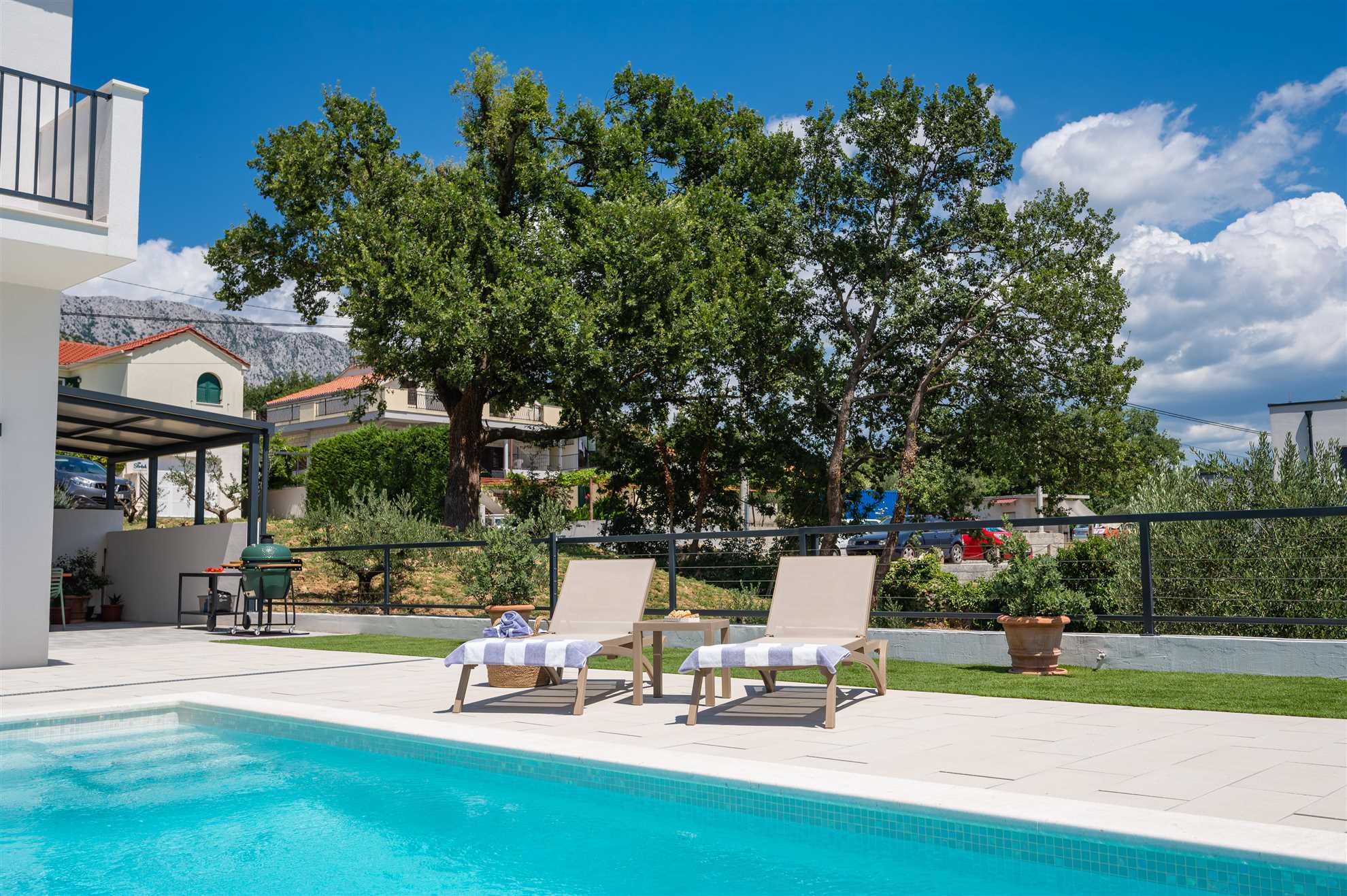 New! Villa Nacle with heated Pool