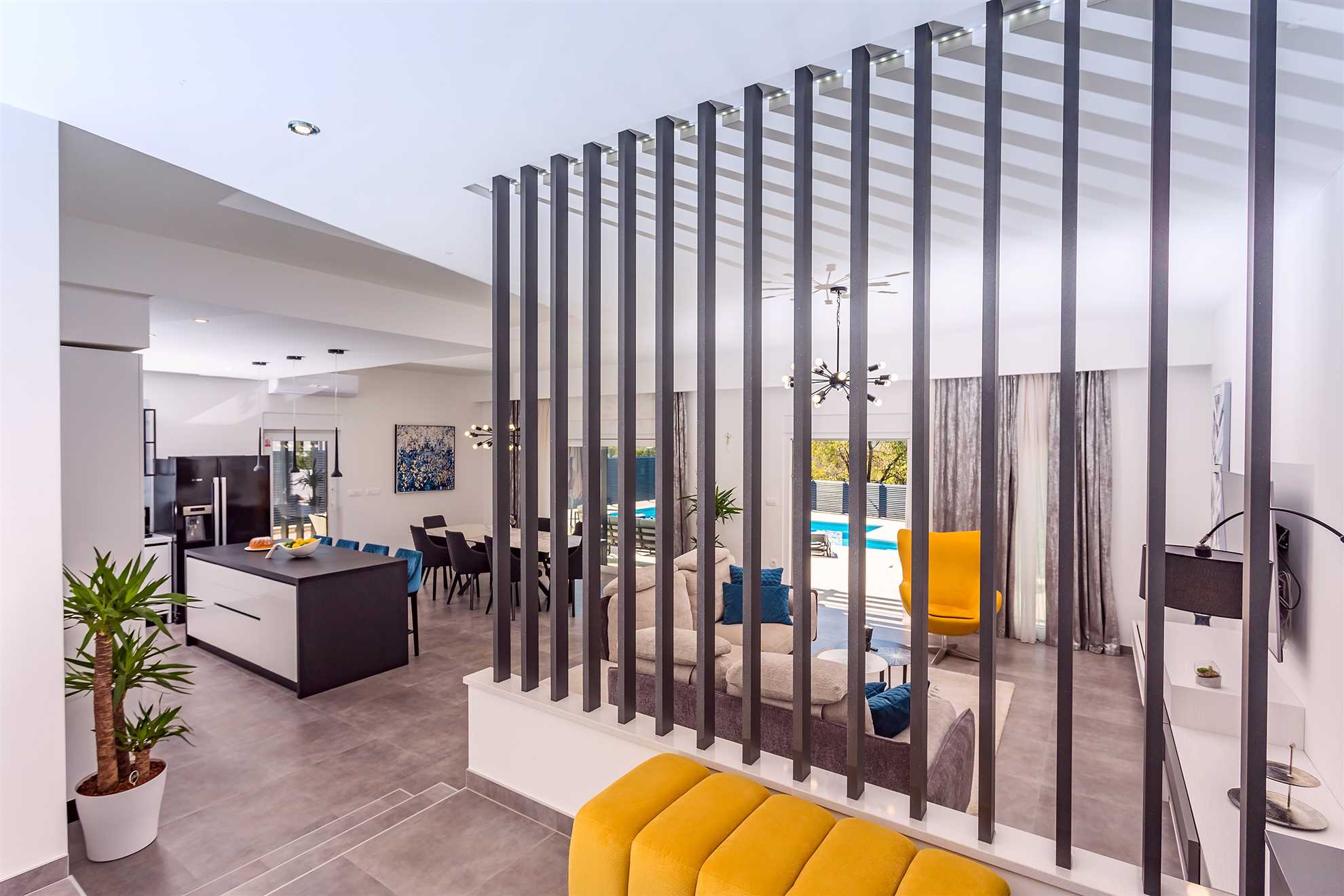 Villa Casa Mia Luxury Retreat with Heated Pool