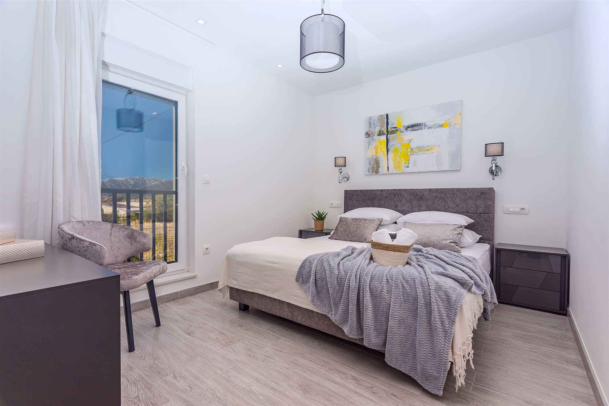 Villa Casa Mia Luxury Retreat with Heated Pool