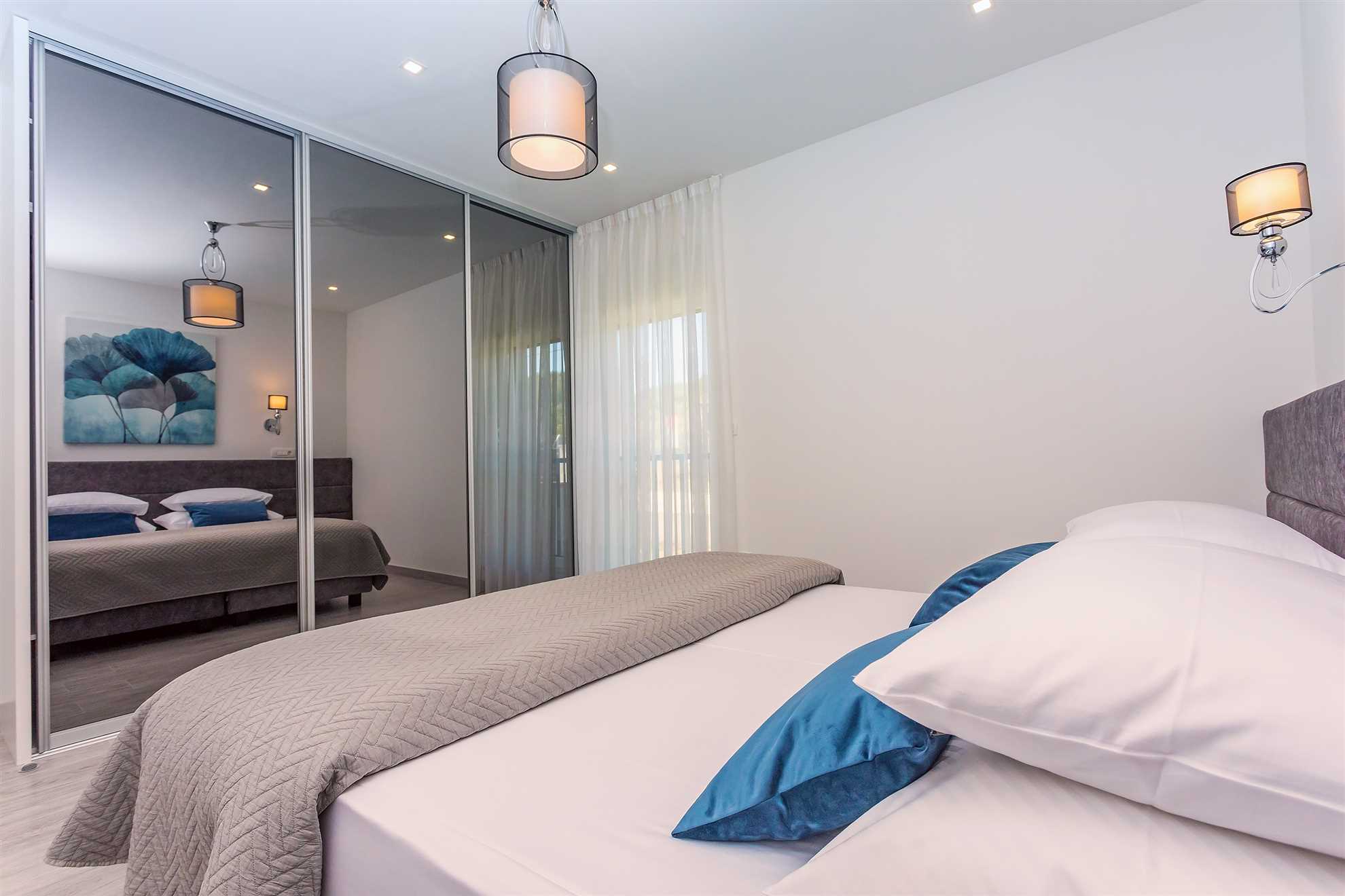 Villa Casa Mia Luxury Retreat with Heated Pool