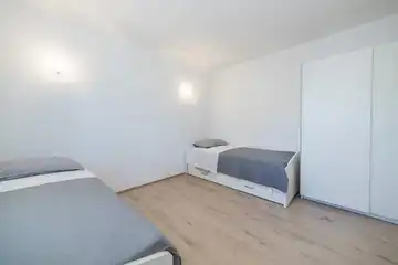 Zmijavci Villa for Up to 10 Guests with Pool