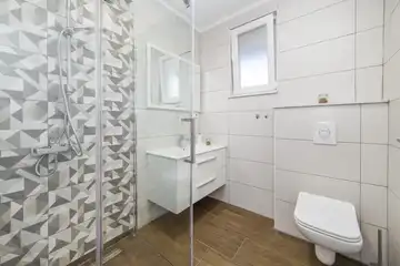 Zmijavci Villa for Up to 10 Guests with Pool