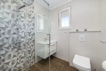 Zmijavci Villa for Up to 10 Guests with Pool