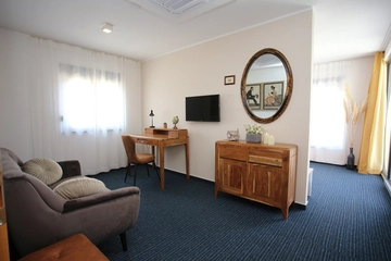 Jezera 3-Bedroom Villa with Hot Tub and Sea View