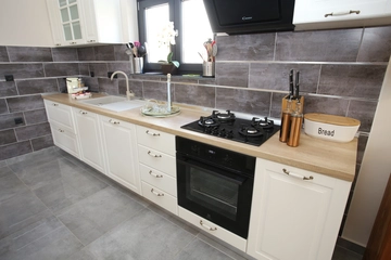 Jezera 3-Bedroom Villa with Hot Tub and Sea View