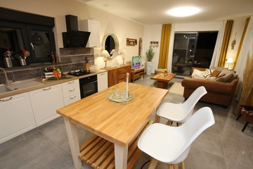 Jezera 3-Bedroom Villa with Hot Tub and Sea View