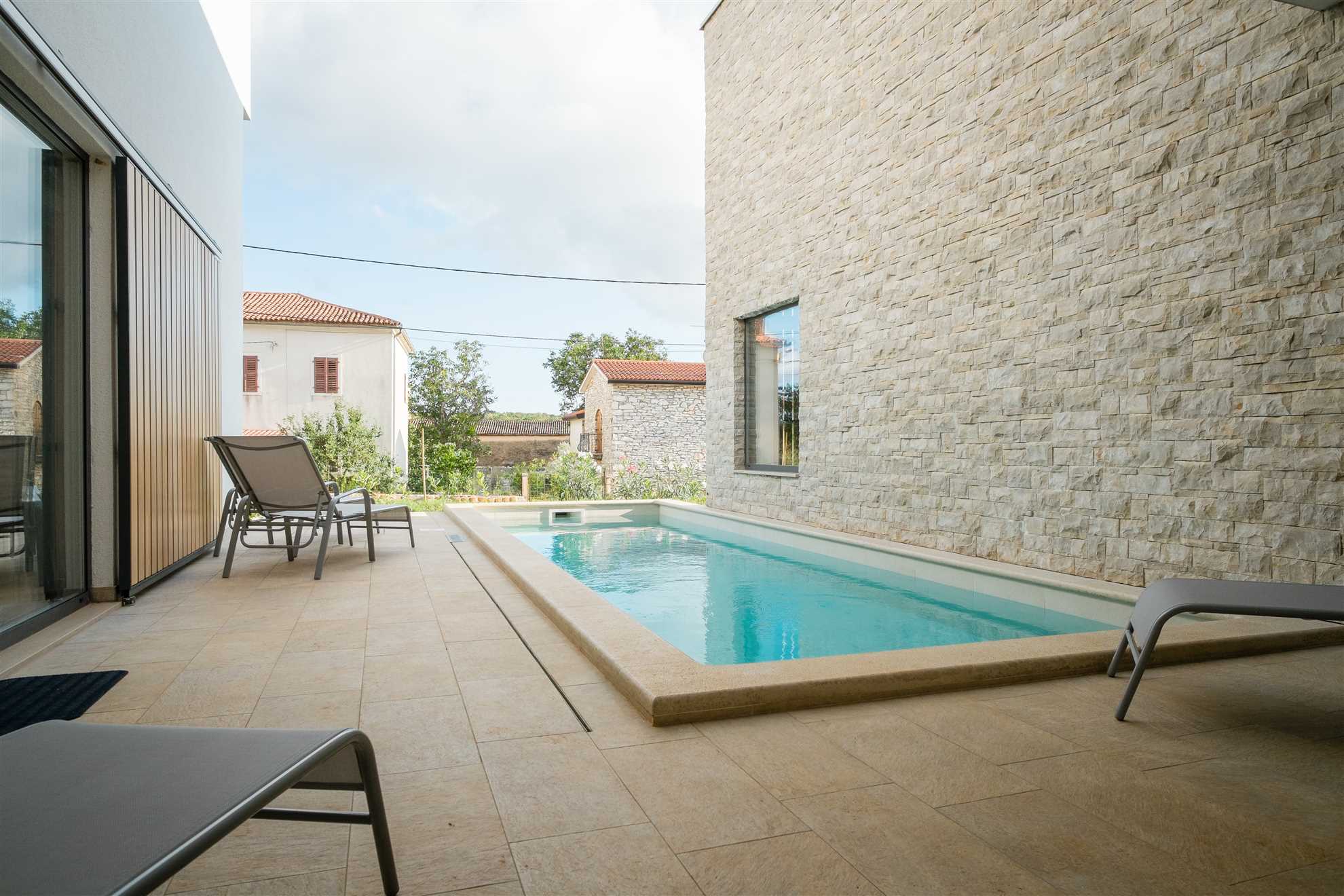 Vacay Villa 2in1 unique with private pool