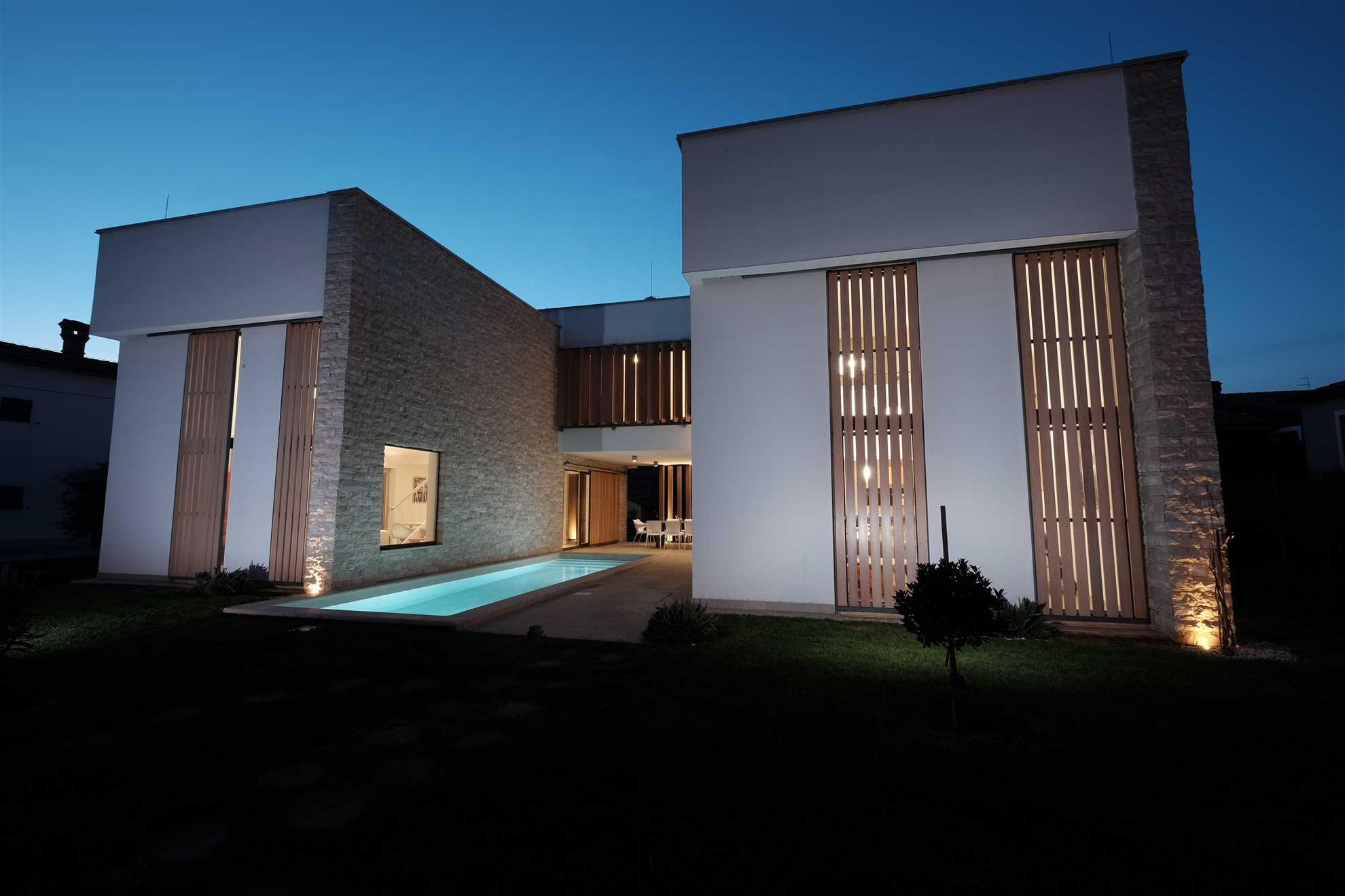 Vacay Villa 2in1 unique with private pool