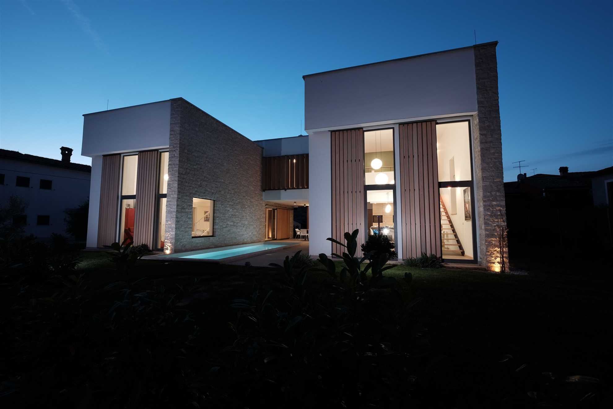 Vacay Villa 2in1 unique with private pool