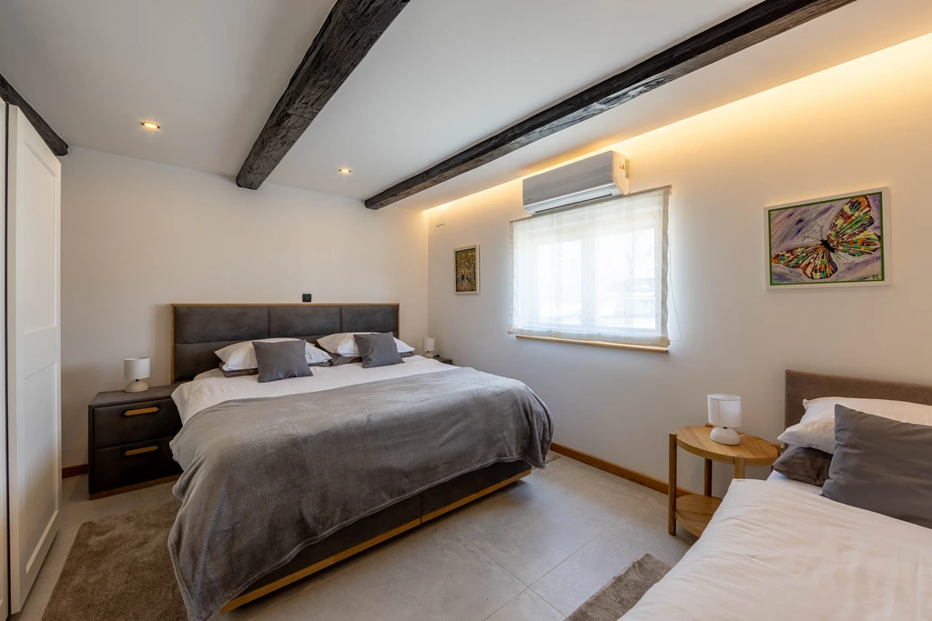 Holiday House for 6 Guests in Stubičke Toplice