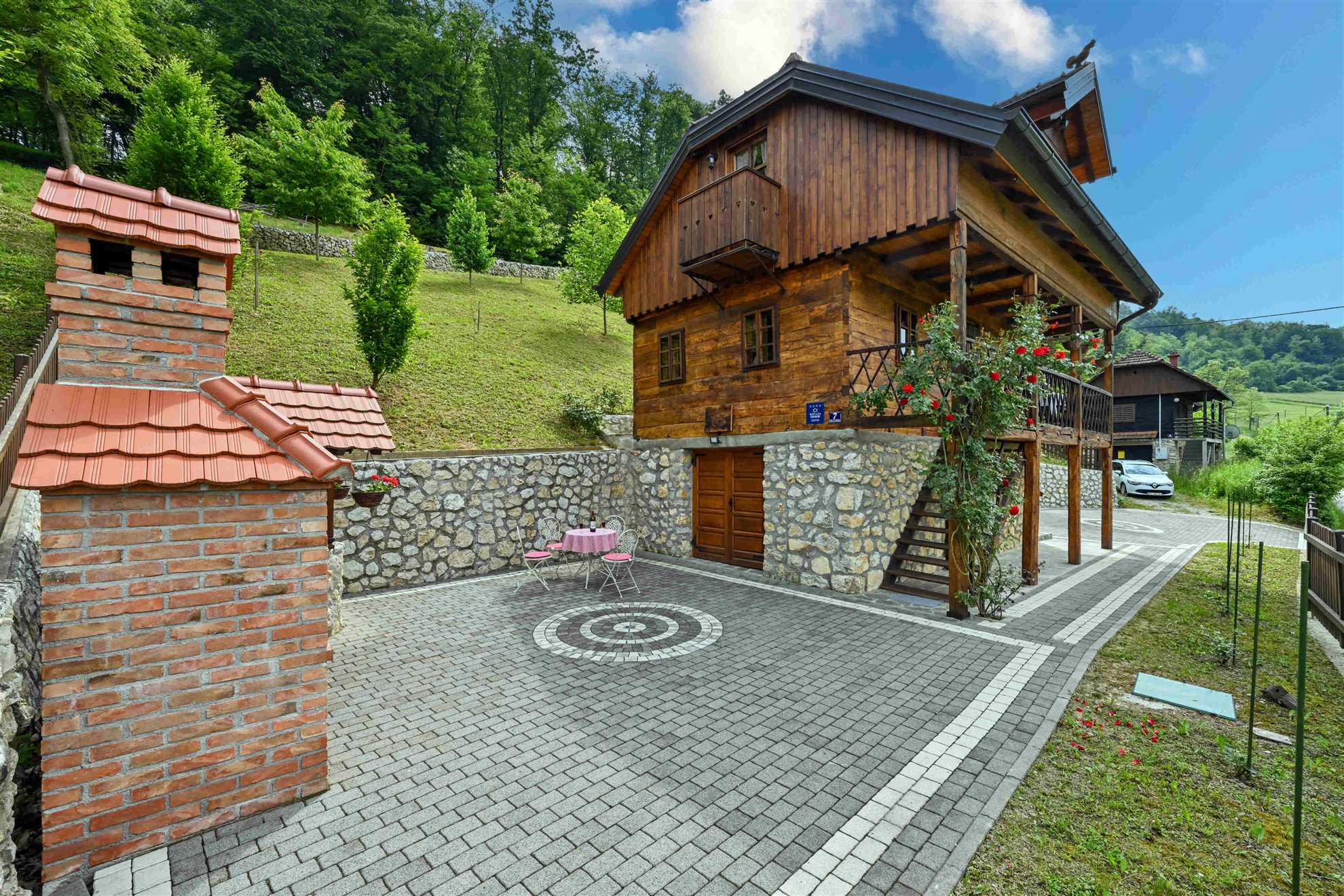 Holiday home Vila Trnoružica (Sleeping Beauty Villa)